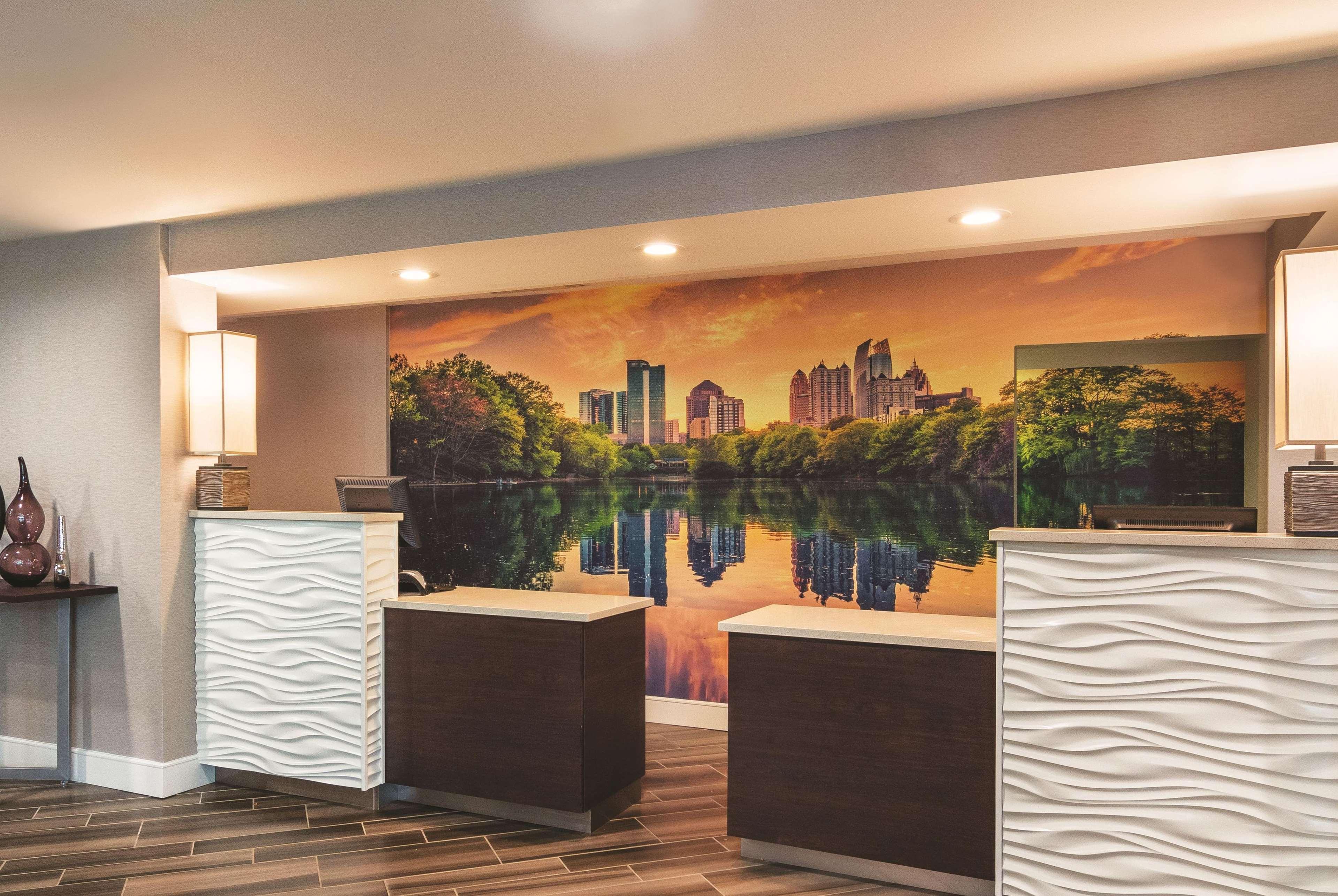 La Quinta By Wyndham Atlanta Perimeter Medical Hotel Sandy Springs Kültér fotó